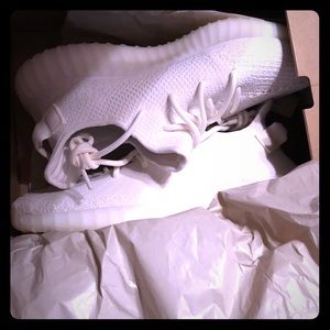 Yeezy Boost 350 V2 Triple White Men’s sneakers